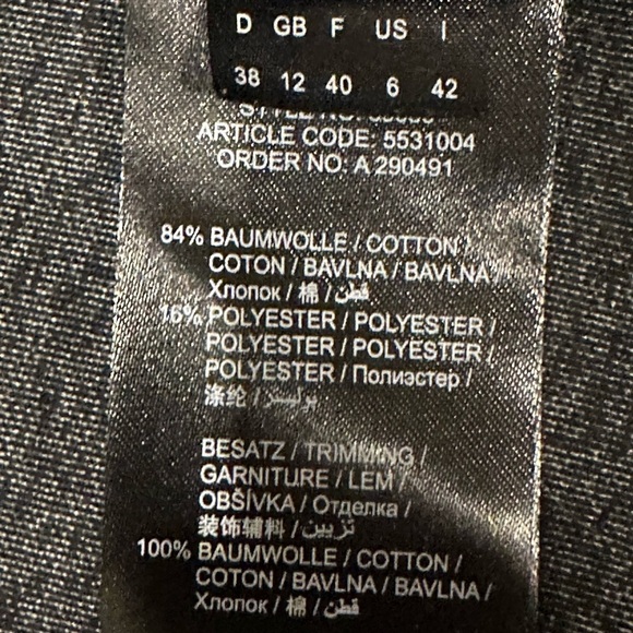 Oui deconstructed gray blazer size 6 mint condition with unfinished seems- EUC! - Picture 13 of 16